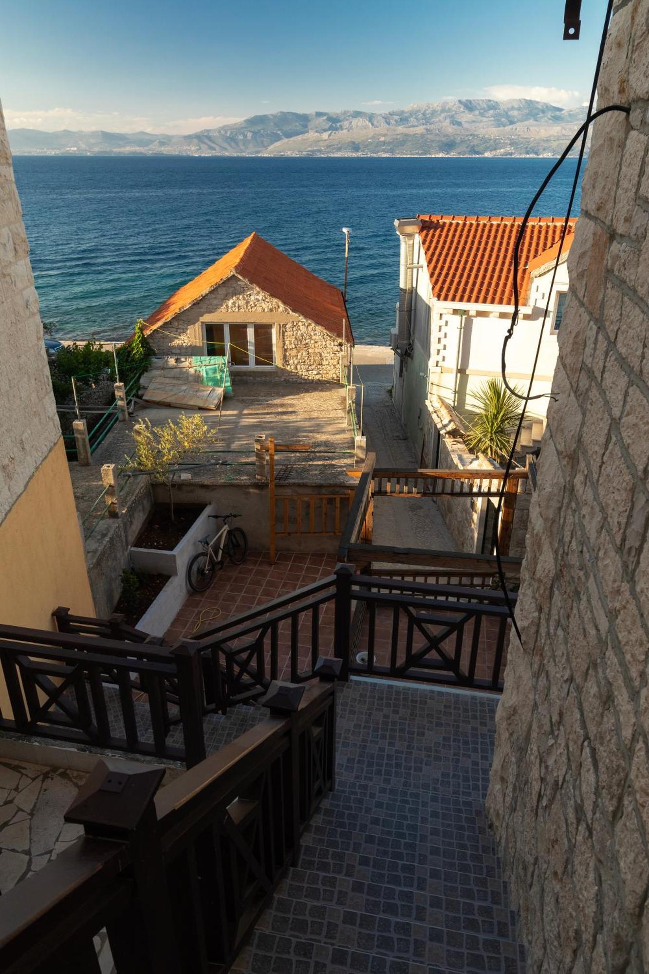 סוטיבאן Taverna & Rooms מראה חיצוני תמונה