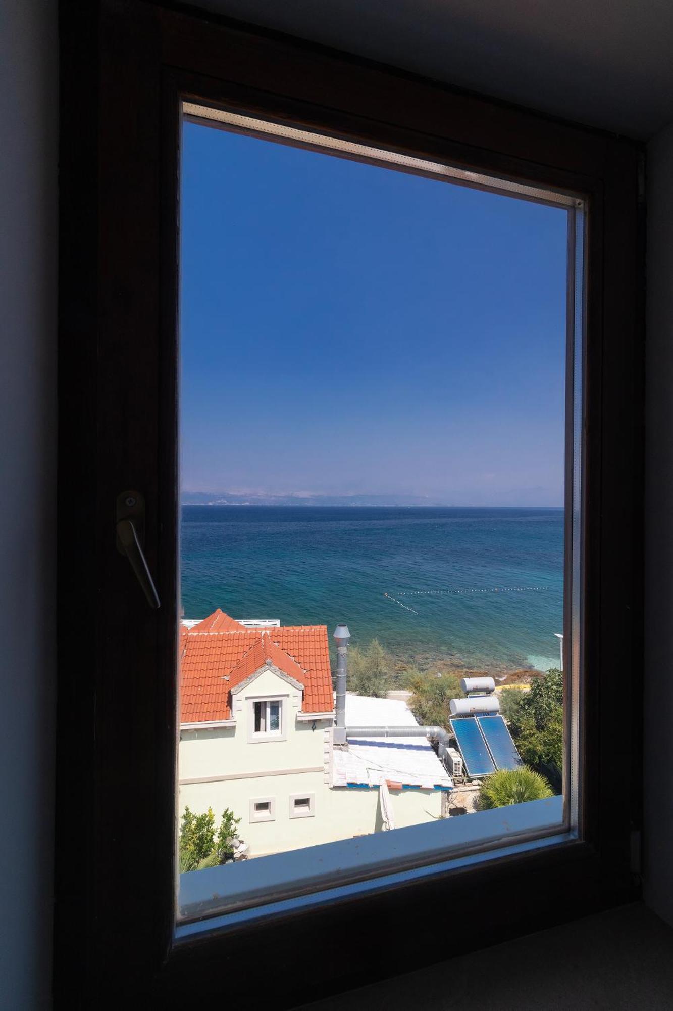 סוטיבאן Taverna & Rooms מראה חיצוני תמונה