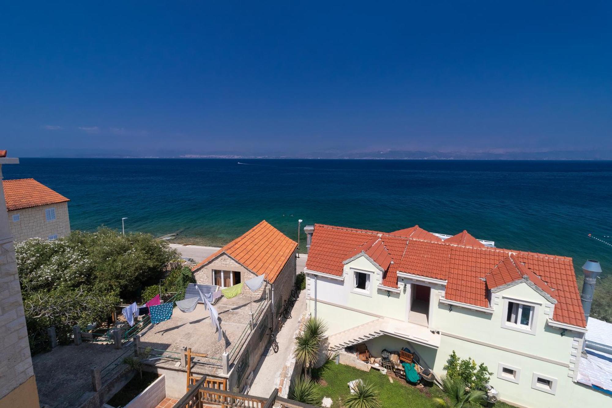 סוטיבאן Taverna & Rooms מראה חיצוני תמונה